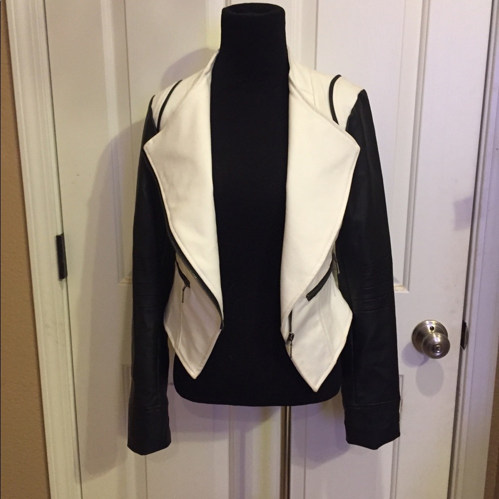 Xoxo jacket - Picture 2 of 2